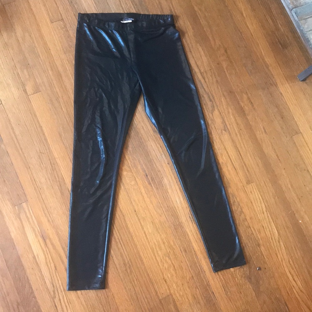 Leather leggings